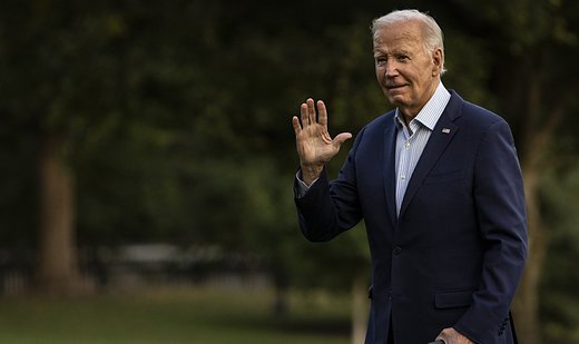 Biden plans to keep target of 125,000 refugees next year