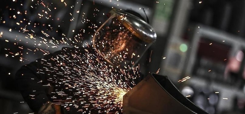 TÜRKIYES INDUSTRIAL OUTPUT CLIMBS 2.4% YEAR-ON-YEAR IN JULY