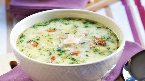 Kremalı ve Mantarlı Erişte Çorbası Tarifi