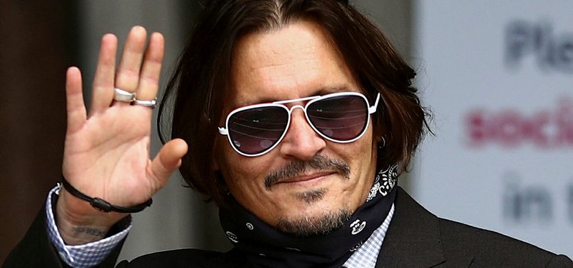 Johnny Depps former estate manager found stars severed fingertip, court ...
