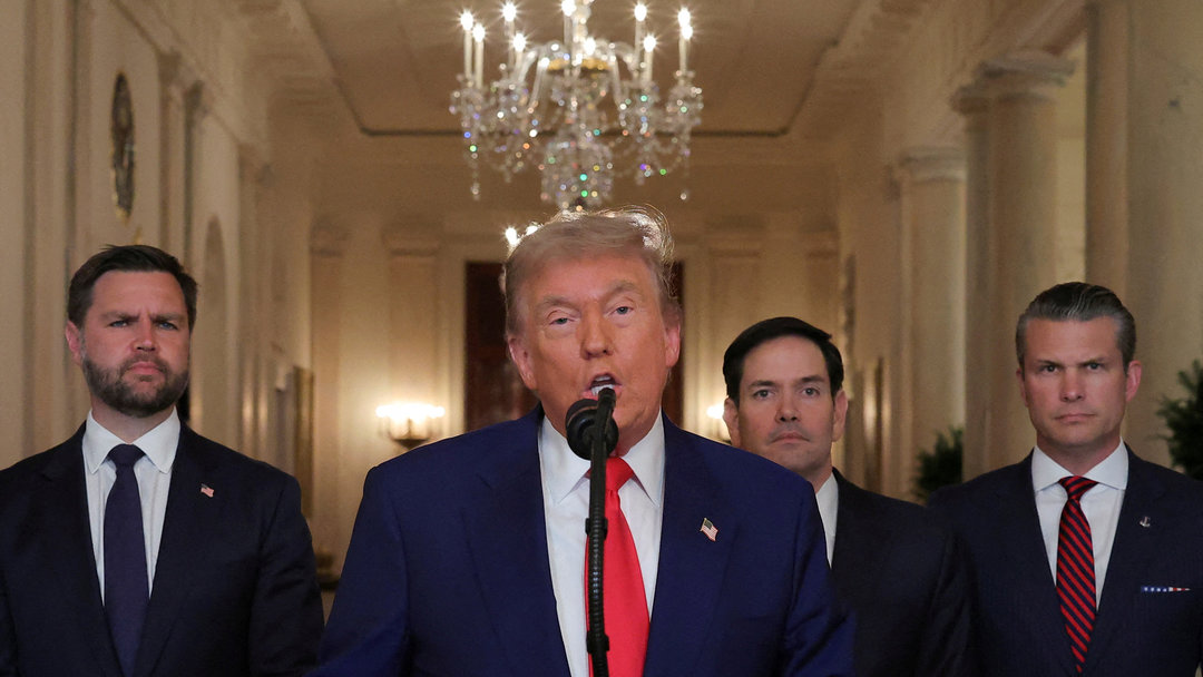 TRUMP HAKKINDAKİ AZİL TASARISI REDDEDİLDİ