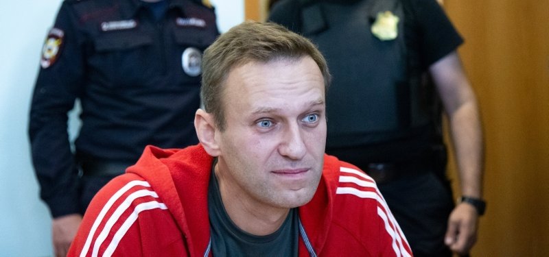 Russia under renewed pressure to explain Navalny poisoning