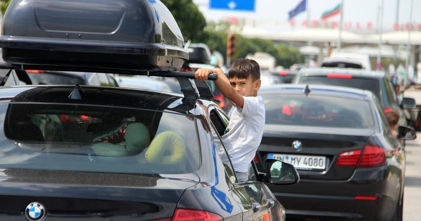 544 bin yolcunun 482 bini döndü