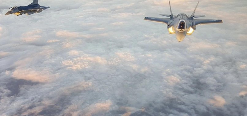 THUNDERBIRDS F-16 CRASHES NEAR TRONA, PILOT SAFE