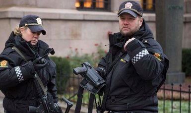 Norway arms police due to threats against Muslims