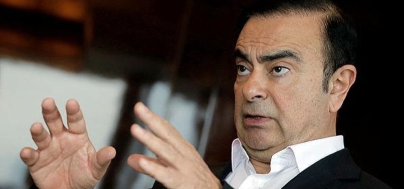 RENAULT SAYS GHOSN TO REMAIN CEO DESPITE JAPAN ARREST