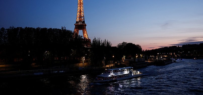 PARIS MAYOR IS CONFIDENT THAT WATER QUALITY WILL ALLOW OLYMPIC SWIMMING IN THE RIVER SEINE