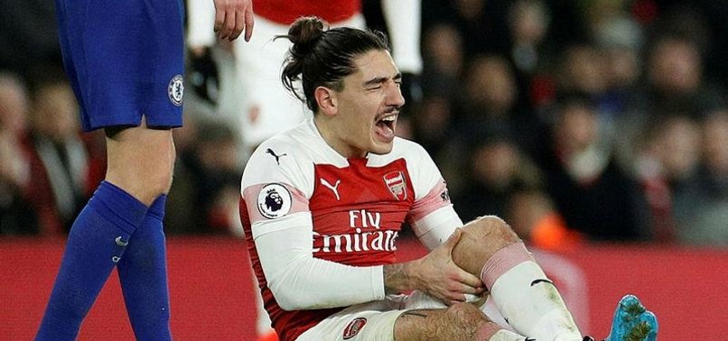ARSENALS BELLERIN OUT FOR SEASON WITH KNEE INJURY