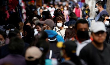 Mexico registers 12,127 new coronavirus cases, 690 more deaths