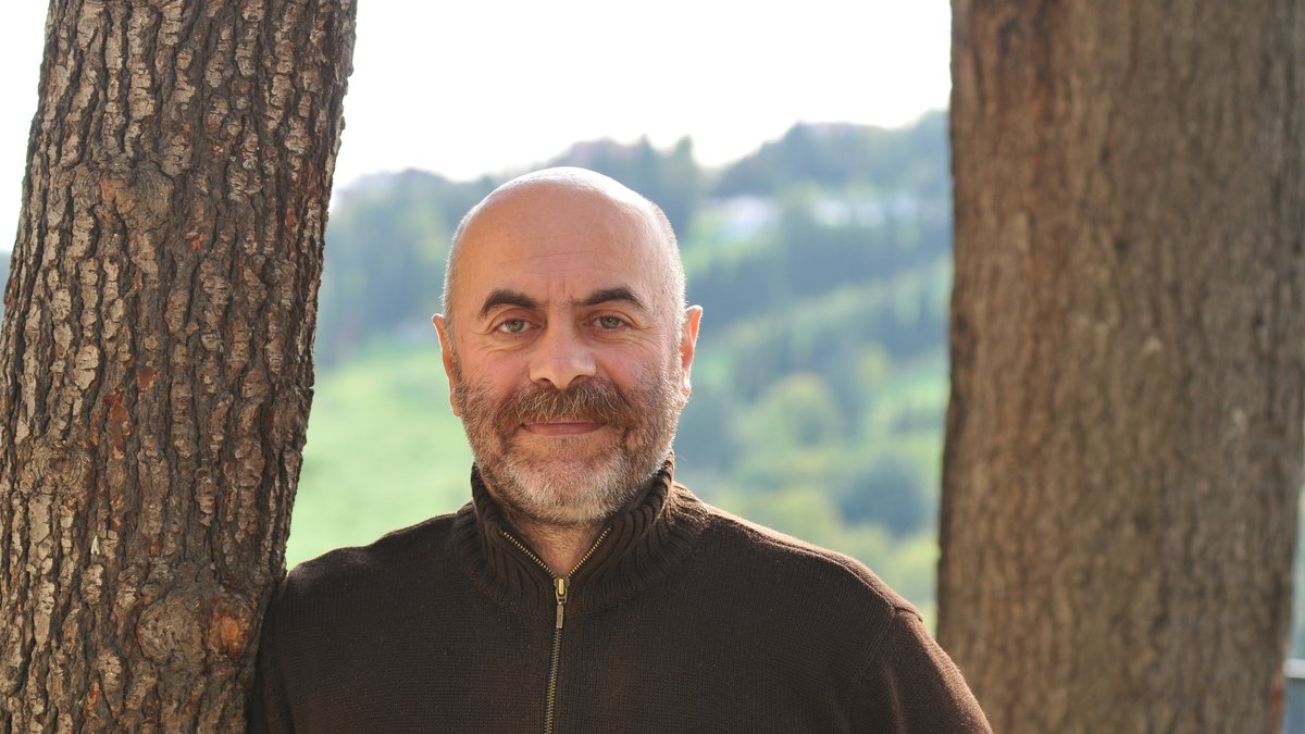 Ezel Akay: “Yemek pişirmek film yapmak gibi”