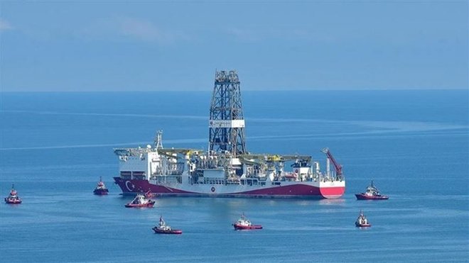 KARADENİZ’DE PETROL ARAMA ÇALIŞMALARI