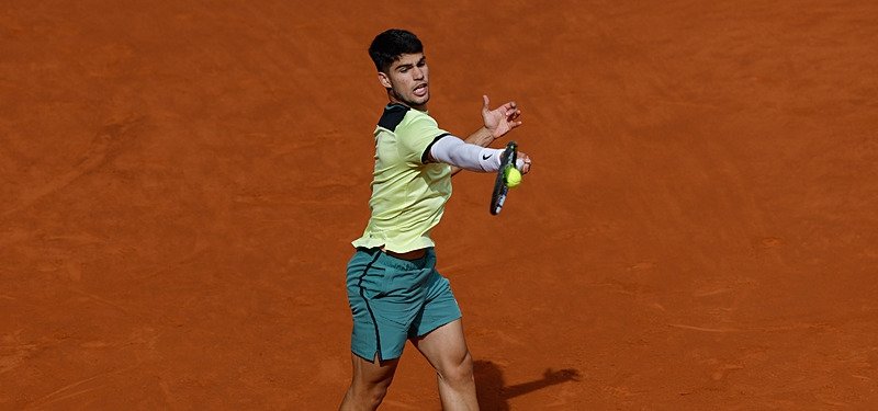 Alcaraz playing pain-free but hasn't regained full trust in forehand