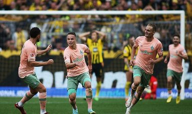 Werder Bremen stun Borussia Dortmund with three late goals for 3-2 comeback win