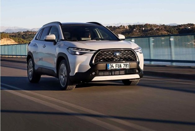 TOYOTA COROLLA CROSS HYBRID TÜRKİYE’DE