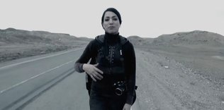 Afgan kadınlarını rap ile savunuyor