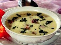 Köfteli Yoğurt Çorbası