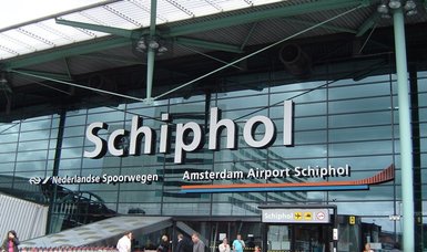 Dutch court overrules govt's Schiphol flights cuts plan