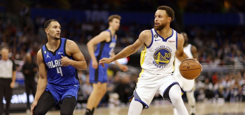 WARRIORS SLIP TO FOURTH STRAIGHT LOSS DESPITE CURRYS 39 POINTS