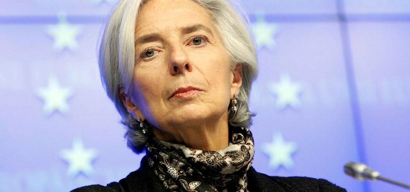 IMF DOWNGRADES UKS 2017 ECONOMIC GROWTH FORECAST