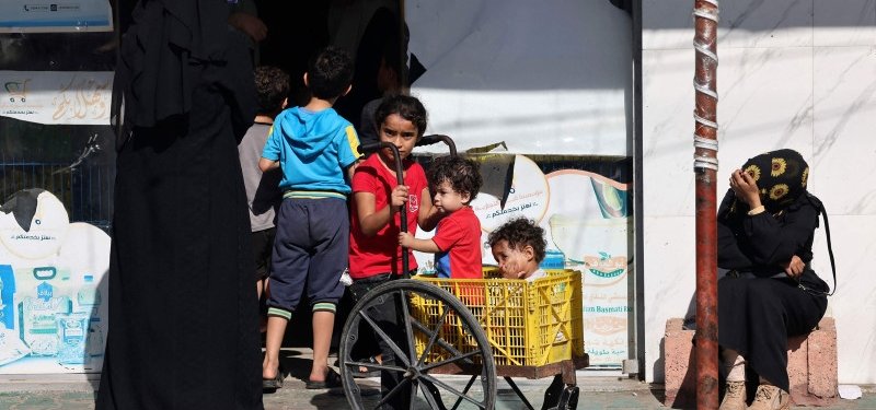 Civilians who don't leave northern Gaza to be considered associate of 'terrorists': Israel