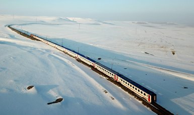 Türkiye’s Touristic Eastern Express railway set to begin accepting passengers in December