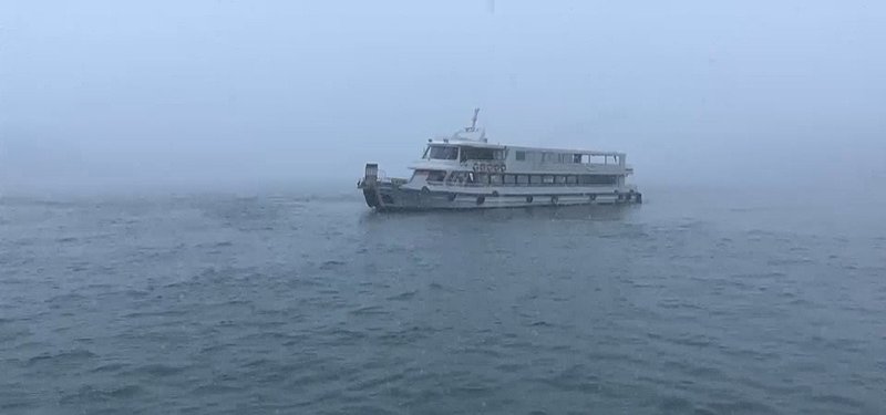 Fog disrupts maritime traffic in Istanbul Strait
