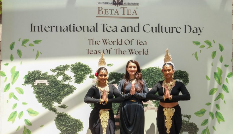 “II. Beta Uluslararası Çay ve Kültürü Günü Resepsiyonu” Beta Yeni Han’da kutlandı Arjantin’den Çin’e, Sri Lanka’dan Kenya’ya… çayın evrensel dili Beta Yeni Han’da yaşatılıyor Dünya Çay Günü’nde, dünya çayları Beta Yeni Han’da buluştu!
