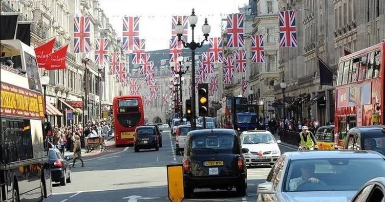 İngiltere’de yıllık enflasyon hız kesti! Yüzde 10,7’ye geriledi