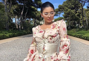 Kylie Jennerdan corona ile mücadele bağışı