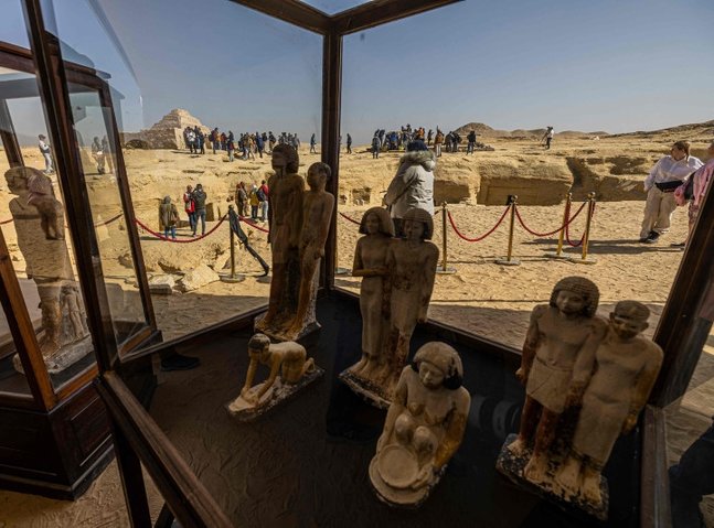Egypt unveils ancient 'secret keeper' tomb and golden mummy