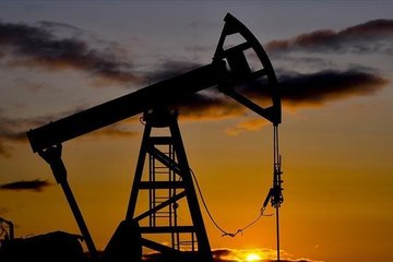 ABD’nin ticari ham petrol stokları yaklaşık 1 milyon 900 bin varil arttı