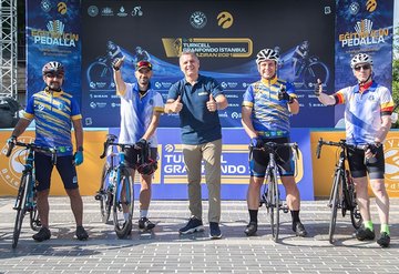 1000 bisikletçi Boğazda yarıştı