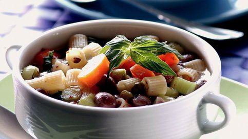 Makarna Çorbası