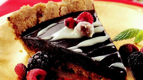 Çikolata ve Fındıklı Tart