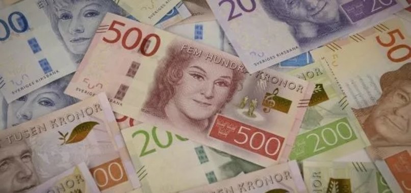 SWEDEN ECONOMIC CONFIDENCE FALLS SLIGHTLY IN NOVEMBER
