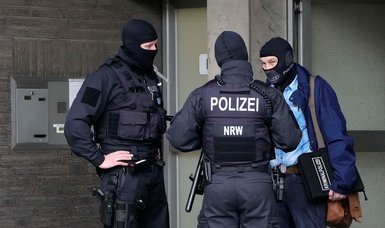German police raid 14 properties of suspected drug dealers