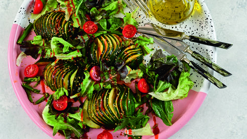 Nar Ekşili Girit Kabağı Salatası