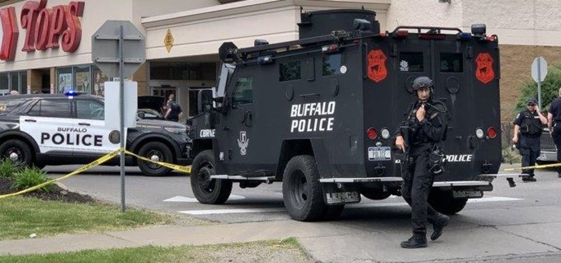 BUFFALO POLICE RESPOND TO MASS SHOOTING AT GROCERY STORE, SUSPECT IN CUSTODY