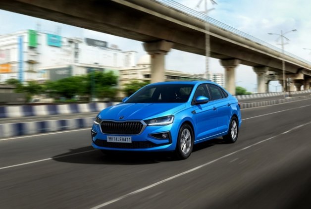 SKODA YENİ SEDANI SLAVİA’YI TANITTI