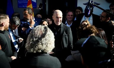 Zinedine Zidane to be named PSG coach next season - report