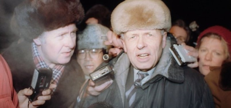 RUSSIA DECLARES U.S. SAKHAROV FOUNDATION UNDESIRABLE