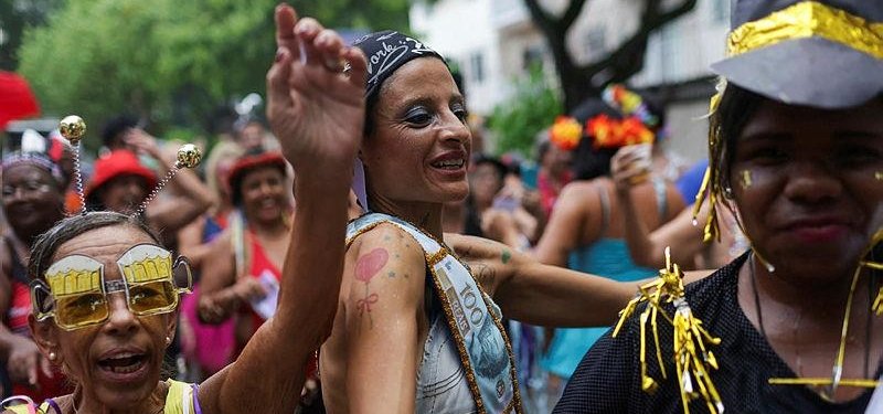 Rio carnival returns to roots after years of darkness - anews