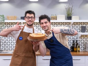 Yaban Mersinli Cheesecake