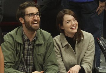 Emma Stone ile Dave McCary nişanlandı