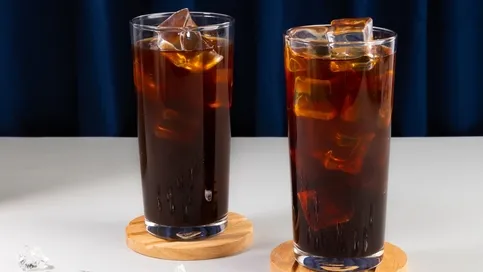 Filtre Kahveli Iced Americano