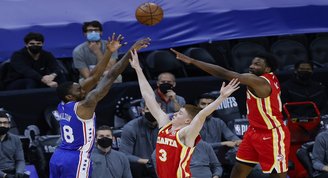 76ers Hawks karşısında seriyi eşitledi