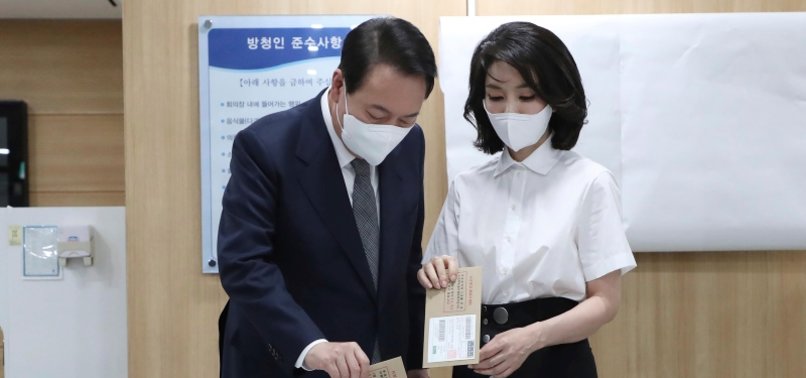 EARLY VOTING FOR LOCAL ELECTIONS IN SOUTH KOREA BEGINS