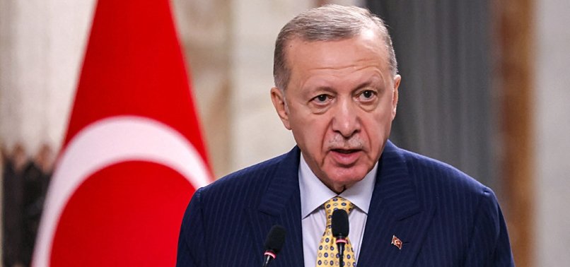 TURKISH PRESIDENT ERDOĞAN, KAZAKH PREMIER DISCUSS REGIONAL, GLOBAL ISSUES