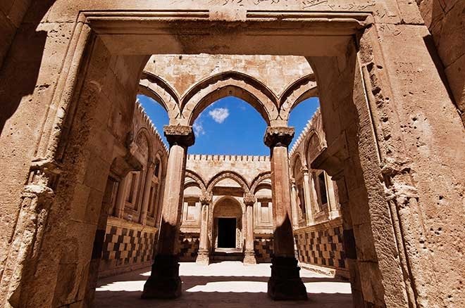 Doğu Beyazıt’ın incisi: İshak Paşa Sarayı