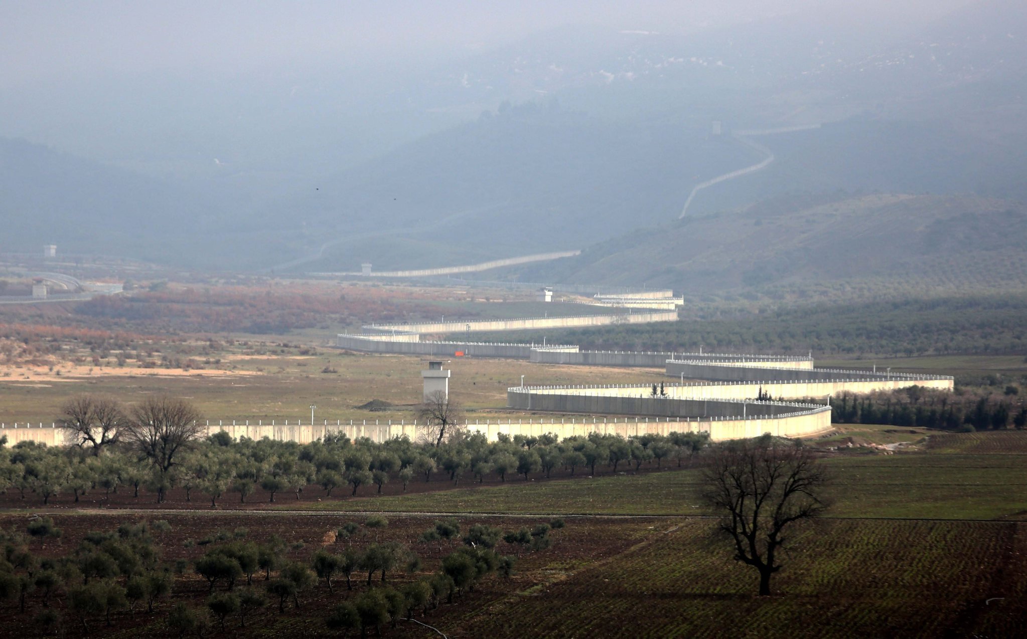 Suriye sınırına ’Türk Seddi’